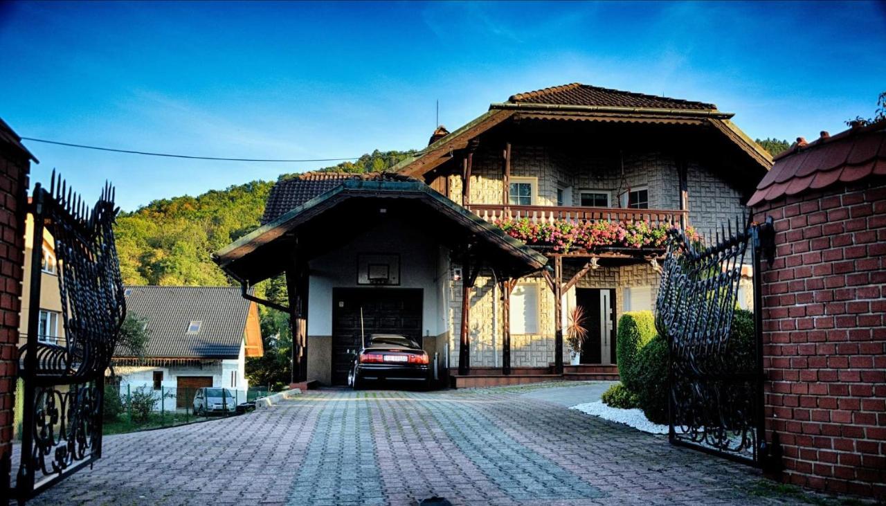 Pokoje Pod Szyndzielnia Bielsko-Biala Exterior photo